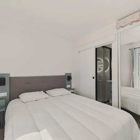Neuf Pour 6 Avec Piscine Chauffee A L'annee *