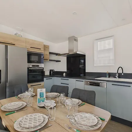 Neuf Pour 6 Avec Piscine Chauffee A L'annee Chalet Saint-Gilles-Croix-de-Vie